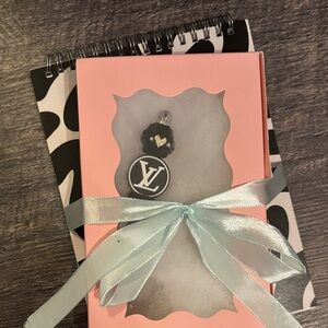 Black and Silver LV pen  with Heart Charm and journal 2 pc great gift 🎁